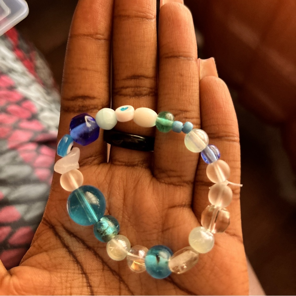 Glass bead (assorted) bracelet